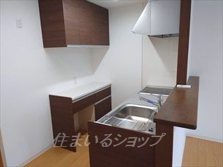 その他設備　食器棚付き