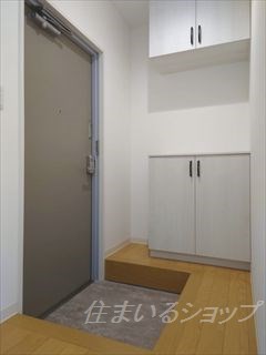 玄関　シューズボックス