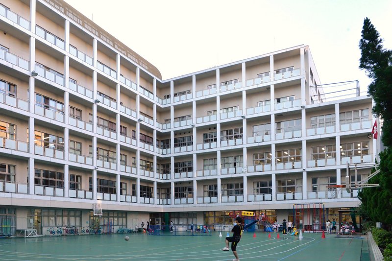 幼稚園・保育園　千代田区立千代田幼稚園（幼稚園・保育園）まで186m