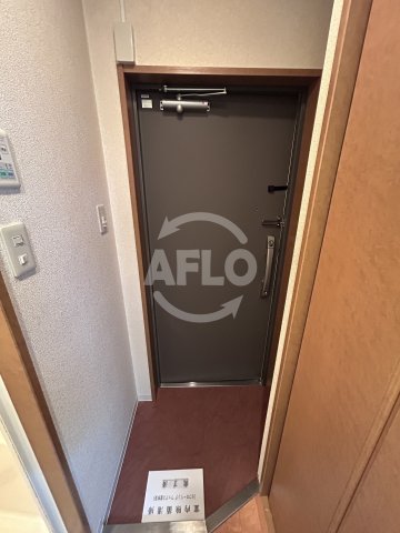 玄関　エステムコート新大阪IIIステーションプラザ　玄関