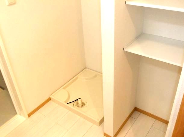 その他　室内洗濯機置き場