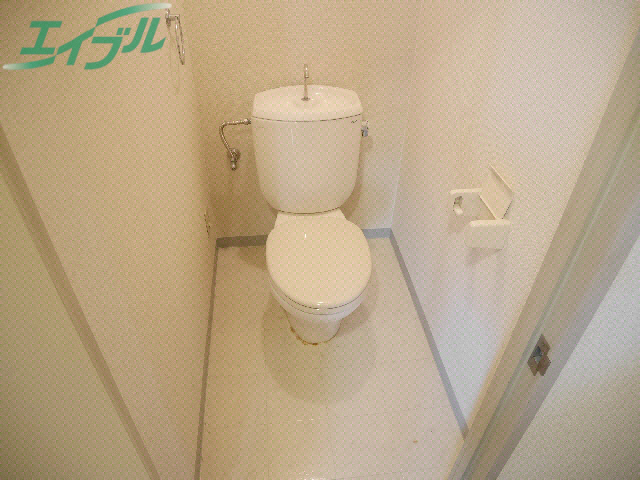 トイレ　同タイプ別部屋です。