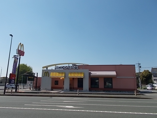 飲食店　マクドナルド（飲食店）まで320m