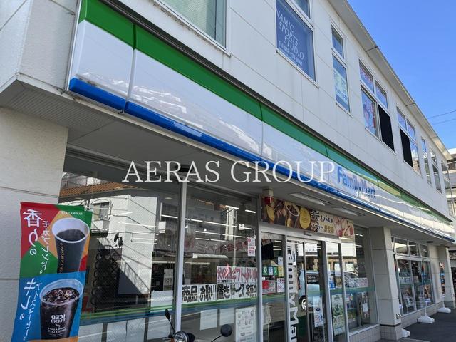 コンビニ　ファミリーマート ひばりヶ丘駅北店（コンビニ）まで241m