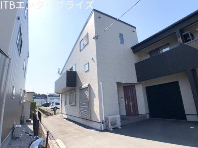 ヴィーブル上島A棟の外観写真