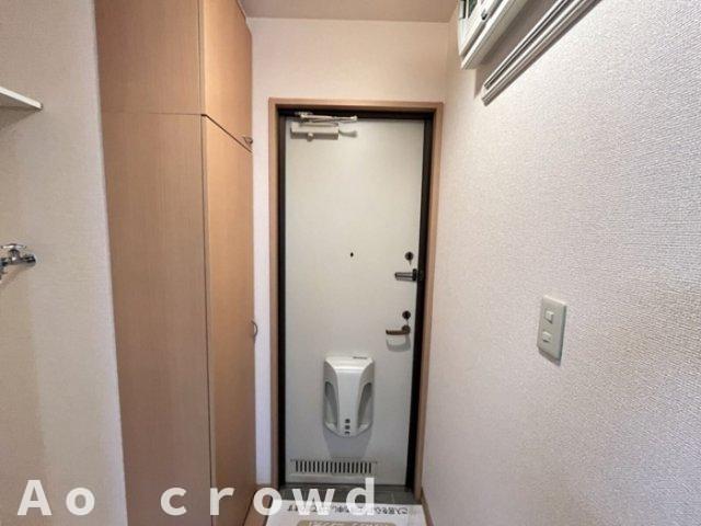 玄関　収納もある玄関です