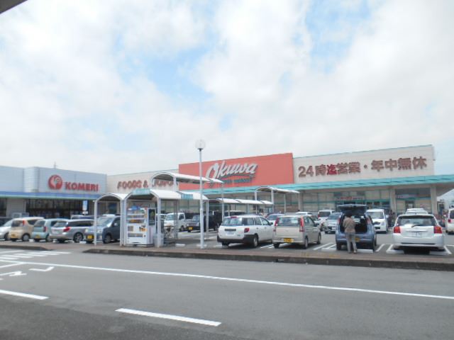 ショッピングセンター　オークワ松阪ショッピングセンター（ショッピングセンター）まで810m