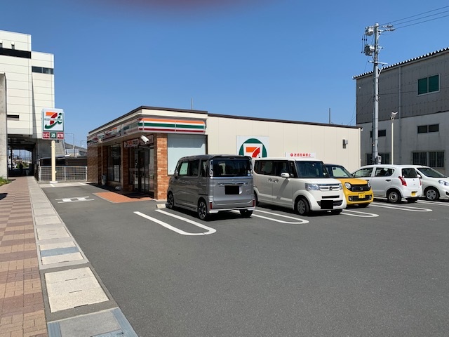 コンビニ　セブンイレブン 浜松上島3丁目店（コンビニ）まで346m