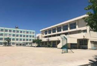 小学校　名古屋市立上社小学校（小学校）まで474m