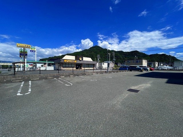 駐車場　駐車場完備です