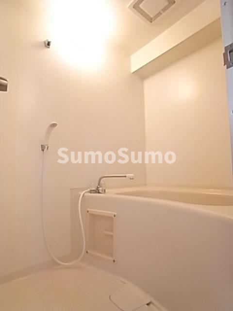 バス・シャワールーム　お風呂です