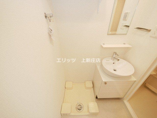 洗面設備　洗濯機置き場