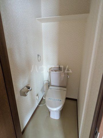 ラサタIIのトイレ写真