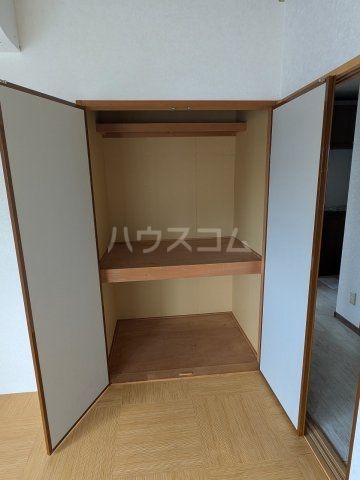ラサタIIの内装写真
