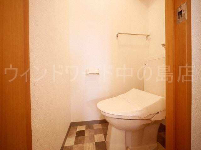 トイレ　詳細は、ウィンドワード中の島店までご相談下さい。