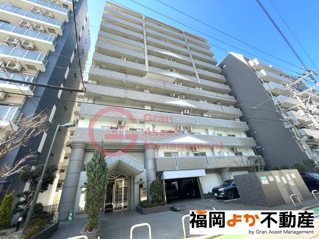 建物外観　落ち着いた雰囲気の外観です