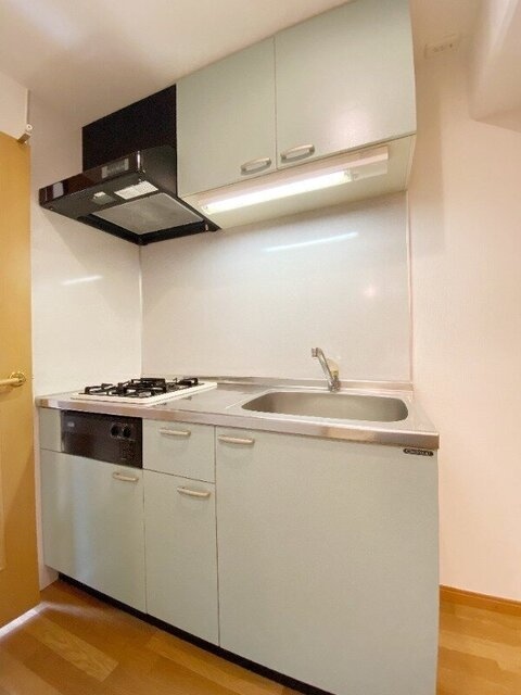 キッチン　（別タイプ参考写真）カーム椎名町3　豊島区長崎