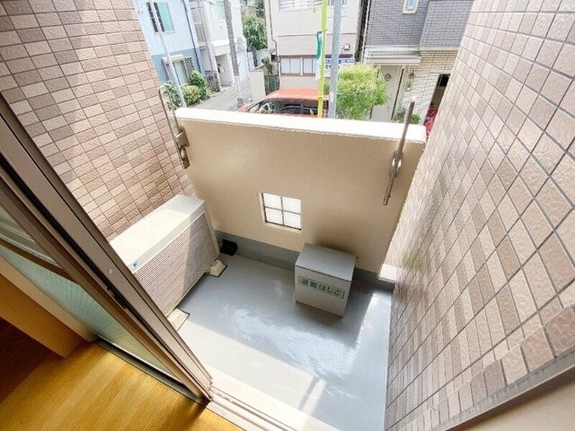 バルコニー　（別タイプ参考写真）カーム椎名町3　豊島区長崎