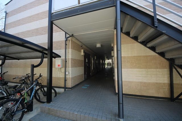 エントランス　★お問い合わせはタウンハウジング中央林間店まで★