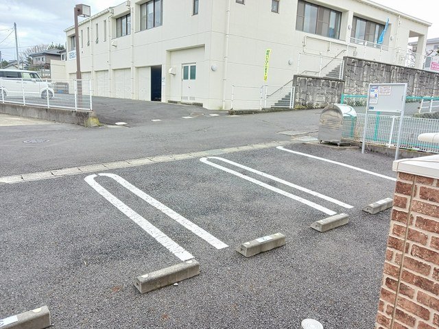 駐車場　カースペースがあります