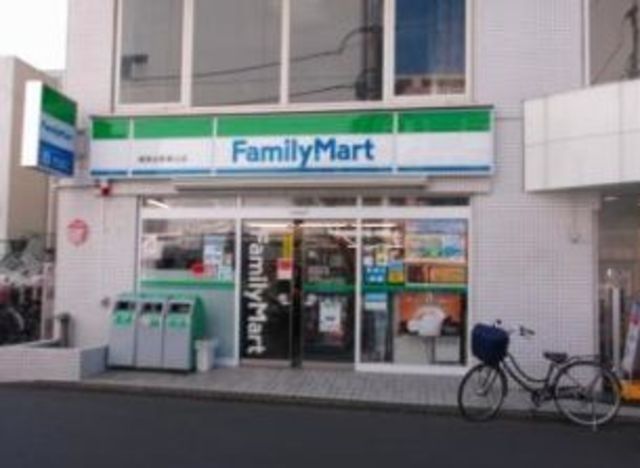 コンビニ　ファミリーマート湘南台一丁目店（コンビニ）まで325m