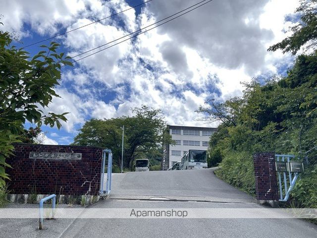 高校・高専　高知中央高等学校（高校・高専）まで601m