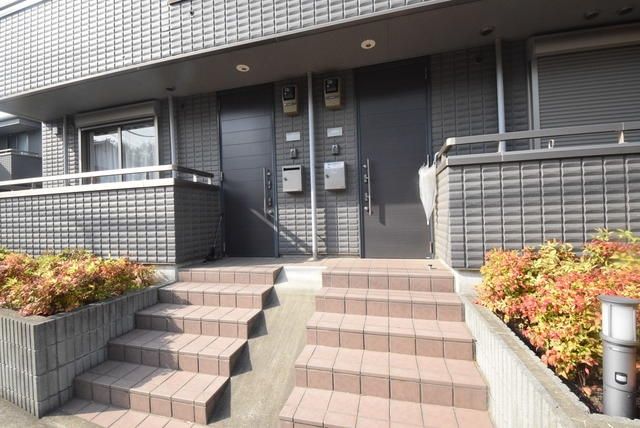 エントランス　★お問合せはタウンハウジング向ヶ丘遊園店まで★
