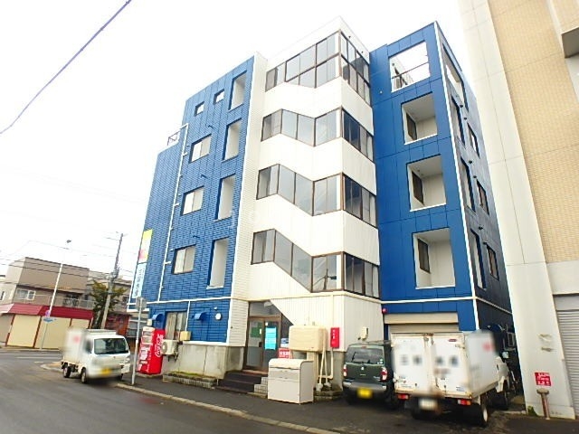 駐車場　外観