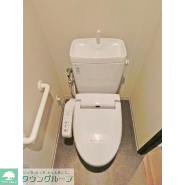 トイレ　※写真は同タイプ住戸です。