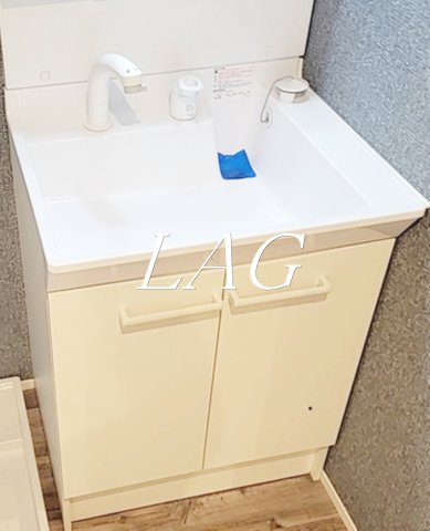 洗面設備　独立洗面台です。