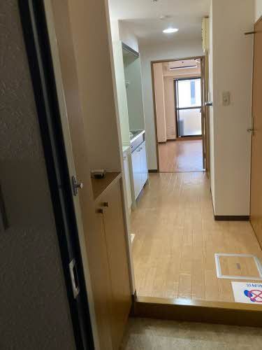 玄関　玄関