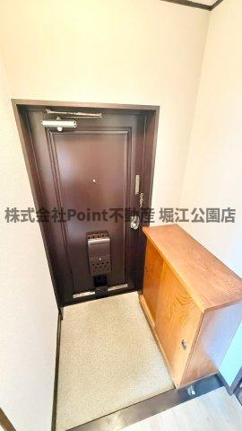 ＪＲ大阪環状線 森ノ宮駅 徒歩5分 9階建 築42年の玄関写真