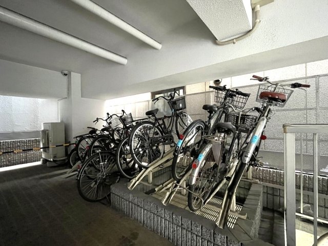 駐車場　駐輪場