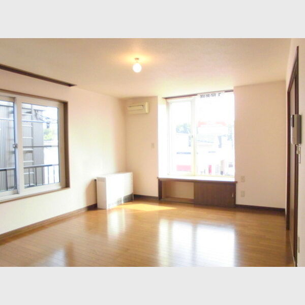 眺望　窓が大きく明るいお部屋です♪