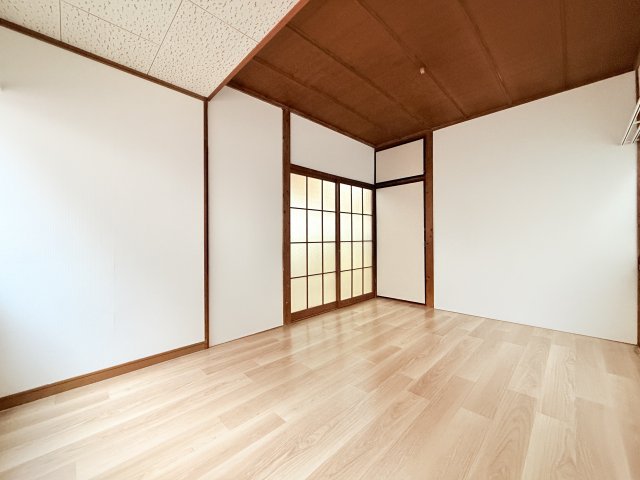 竹内貸家の居間写真