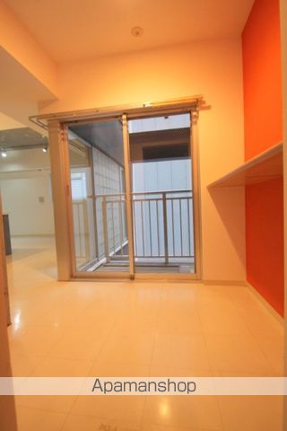 地下鉄中央線 堺筋本町駅 徒歩1分 14階建 築20年の内装写真