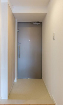 玄関　明るい玄関です