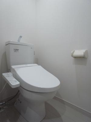 トイレ　ゆったりとした空間のトイレです