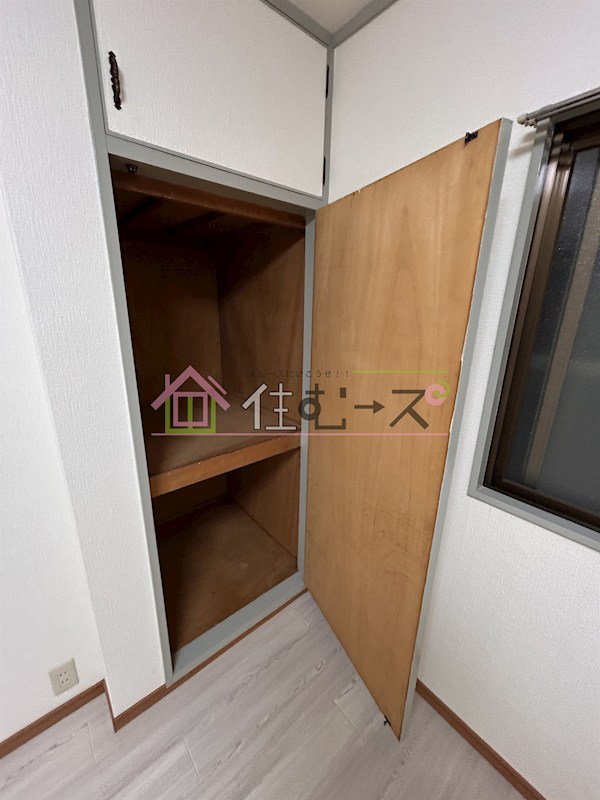クリスタル高倉の内装写真
