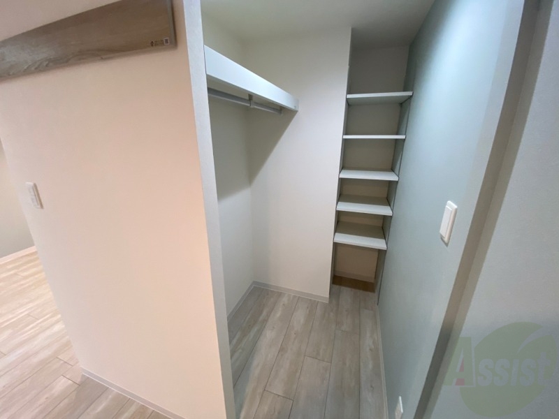 収納　収納もバッチリあるのでお部屋が片付きますよ！