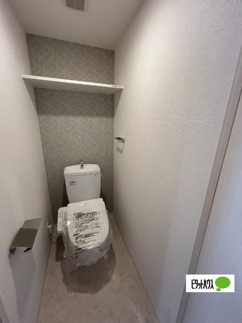 名鉄名古屋本線 神宮前駅 徒歩8分 15階建 築1年のトイレ写真