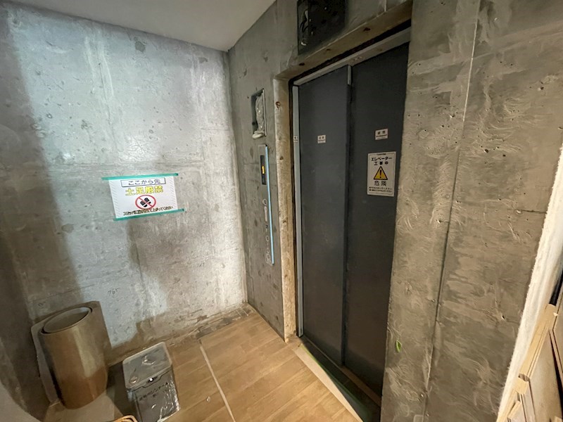 ワールドアイ神戸WESTの外観写真