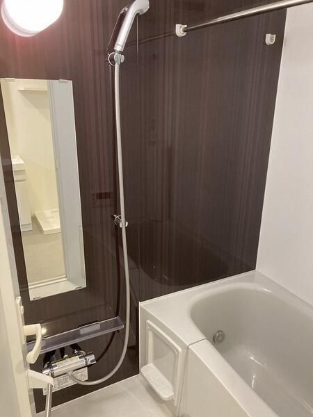 アスティーレ三軒茶屋4の風呂写真