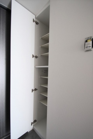 S-RESIDENCE表町の玄関写真