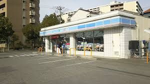 コンビニ　ローソン 新北島七丁目店（コンビニ）まで335m