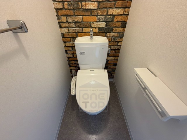 ＪＲ片町線 星田駅 徒歩3分 7階建 築41年のトイレ写真