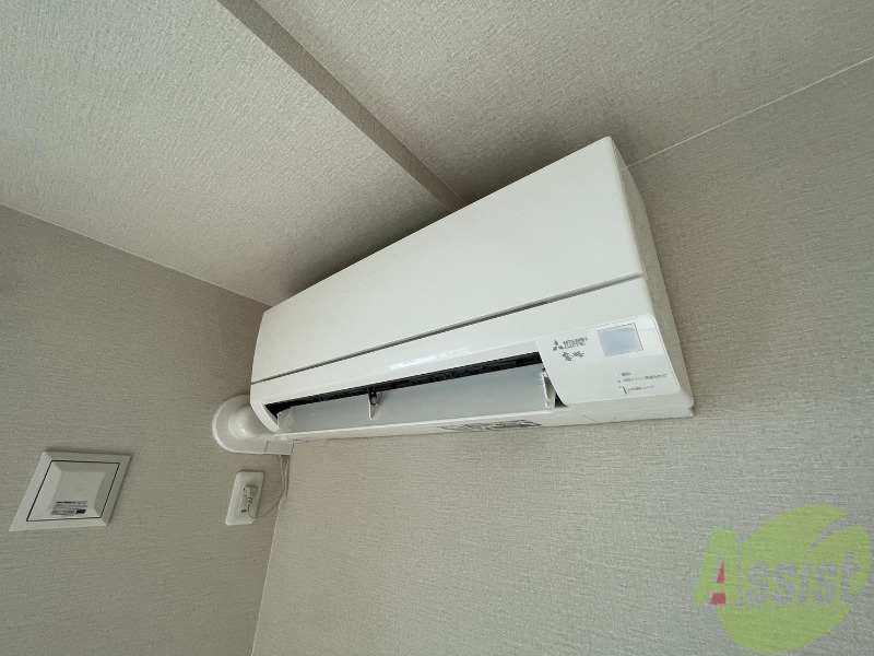 その他設備　エアコン付きで快適なリビングです！欠かせませんね。