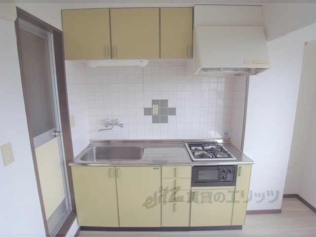 グリーンヒル鞍馬口のキッチン写真