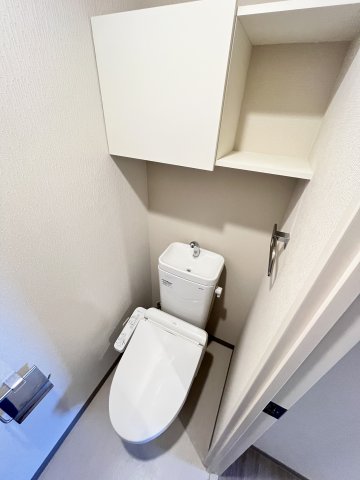 ＪＲ大阪環状線 京橋駅 徒歩8分 10階建 築7年のトイレ写真