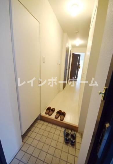 アルテシモIIの玄関写真